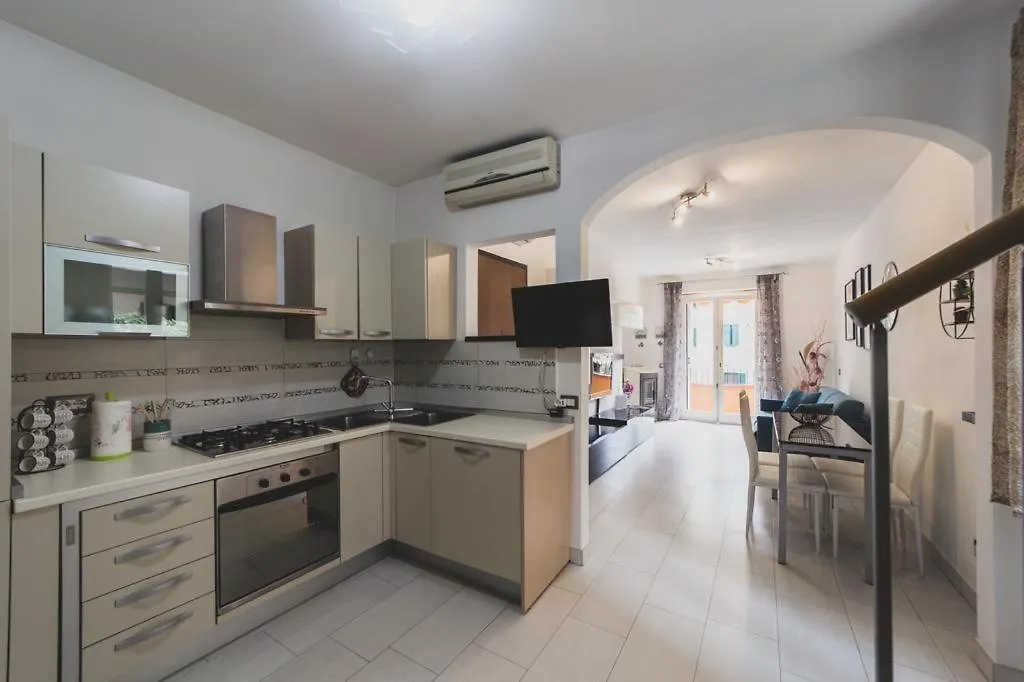 Molly Apartment Porto Santo Stefano  Italia